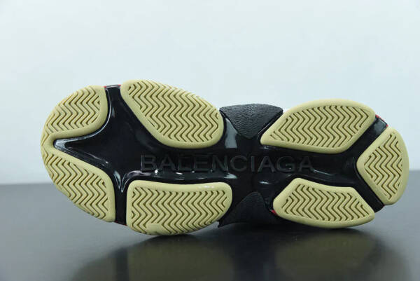 Gucci X Balenciaga The Hacker Project Triple S Beige - Imagem 5