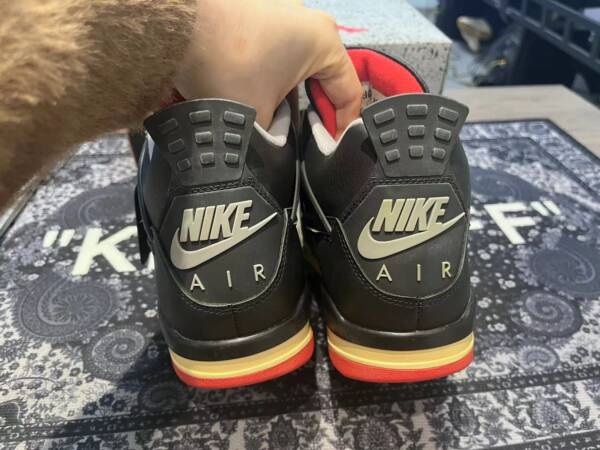 Nike Air Jordan 4 "Bred Reimagined" - Imagem 4
