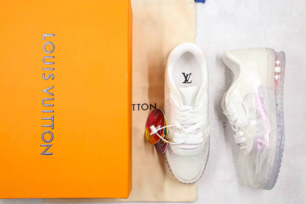 Louis Vuitton Trainer Sneaker Transparent - Imagem 6