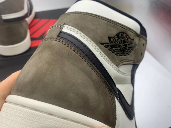 Air Jordan 1 barb brown - Imagem 11