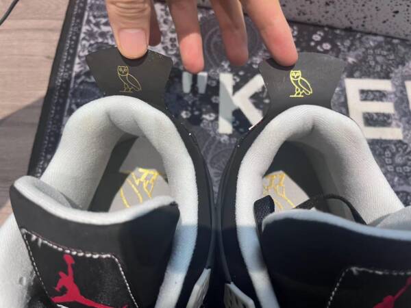 Nike Air Jordan 4 Retro Bred - Imagem 7