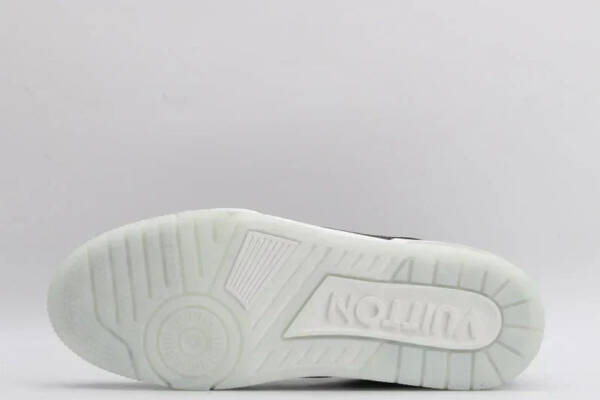 Louis Vuitton Trainer Black Monogram - Imagem 6