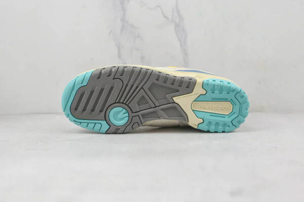 New Balance 550 Sea Salt Yellow - Imagem 5
