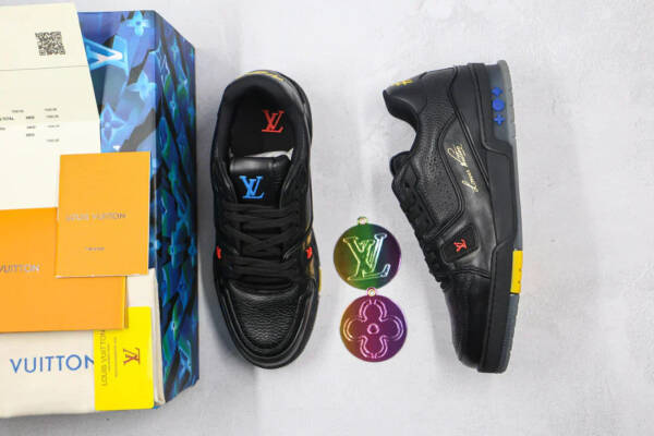 Louis Vuitton Trainer Black Signature - Imagem 6