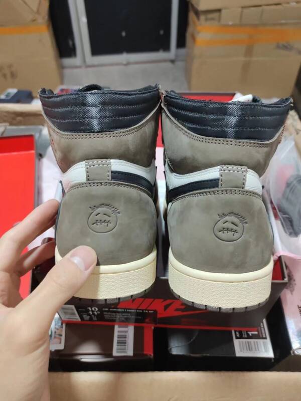 Air Jordan 1 barb brown - Imagem 10