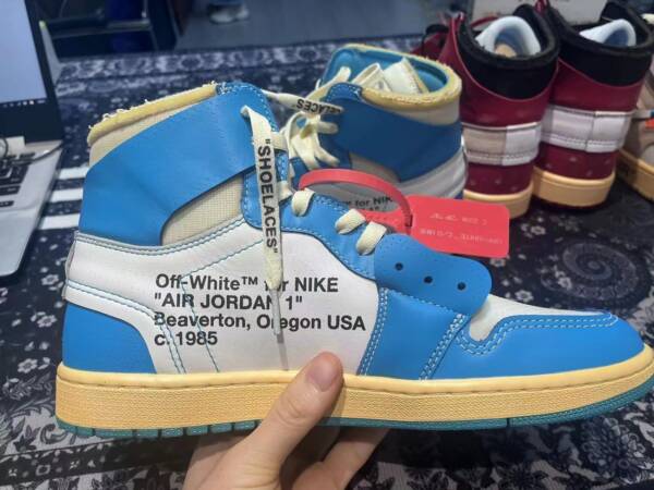 Off-White x Air Jordan 1 Retro High Blue - Imagem 6