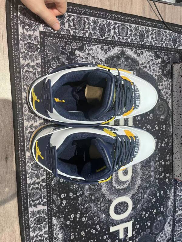 Nike Air Jordan 4 Retro Cal/Marquette - Imagem 4
