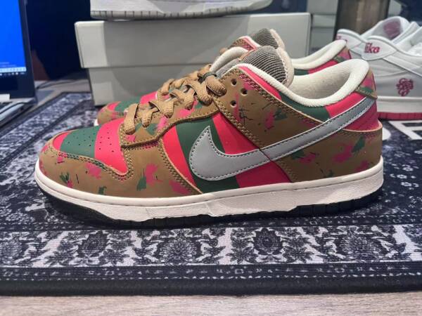 Nike Dunk SB Low Freddy Krueger - Imagem 7