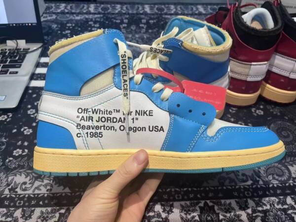Off-White x Air Jordan 1 Retro High Blue - Imagem 2