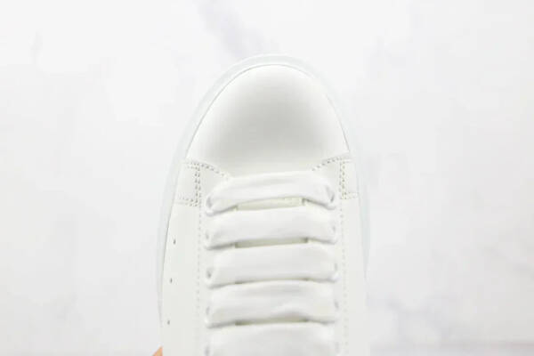 Alexander Mcqueen Oversized Ivory Black - Imagem 2