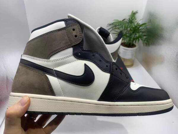 Air Jordan 1 barb brown - Imagem 3