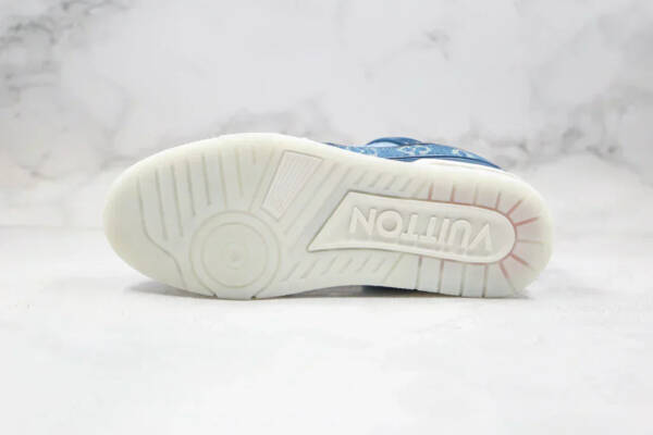 Louis Vuitton Trainer Sneaker Denim Monogram - Imagem 5
