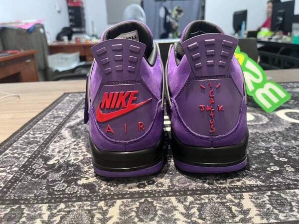 Nike Air Jordan 4 Retro "Purple" - Imagem 10