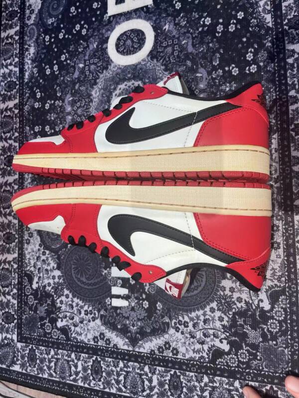 Nike Air Jordan 1 Retro Low "Chicago" - Imagem 9