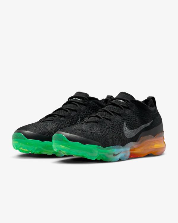 Nike Air VaporMax 2023 Flyknit Black/Green Strike - Imagem 4