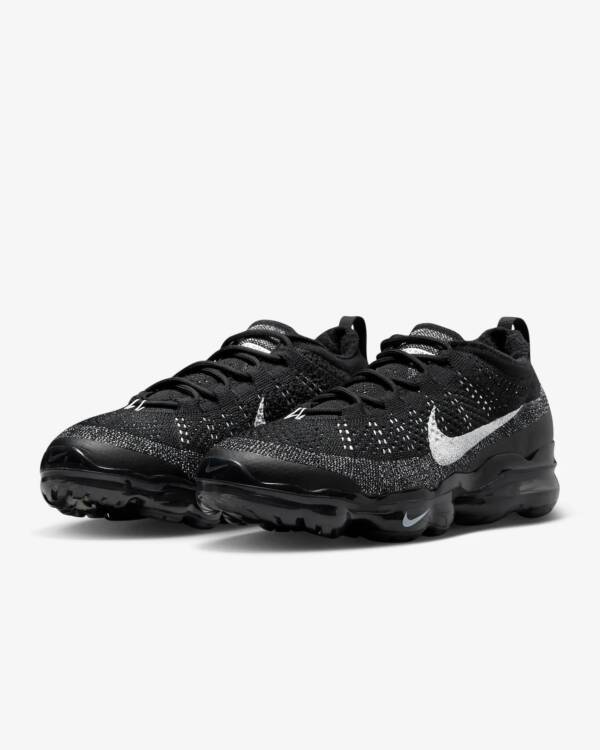 Nike Air VaporMax 2023 Flyknit Black/White - Imagem 4
