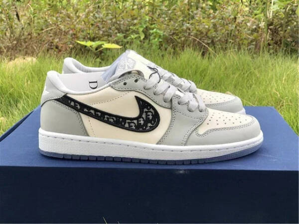 Nike Jordan 1 Retro Low Dior - Imagem 2
