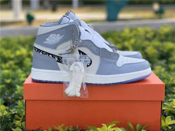 Nike Jordan 1 Retro High Dior - Imagem 2