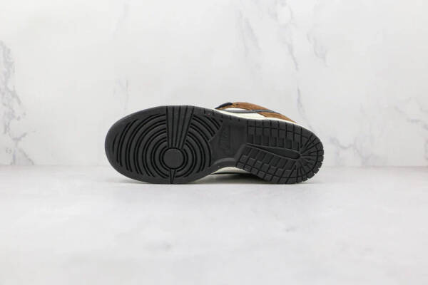 Nike SB Dunk Low White Black Trail End Brown - Imagem 6