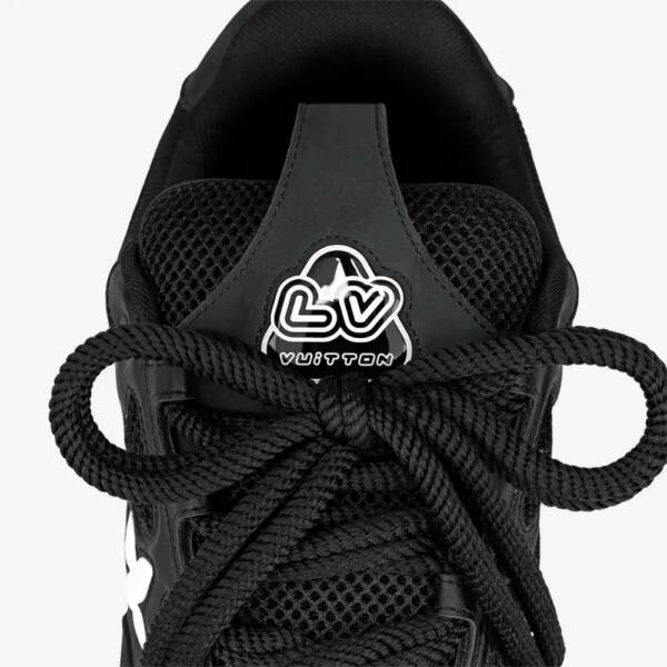 Louis Vuitton LV Skate Sneaker Black White - Imagem 4