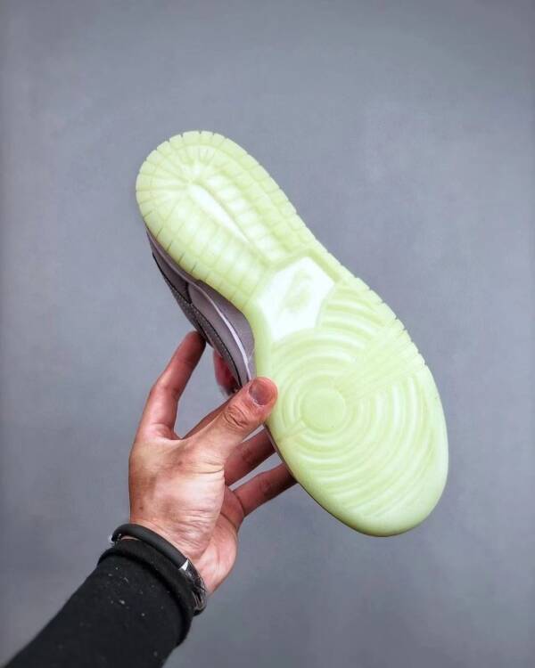 Nike Dunk "Photon Dust" - Imagem 3