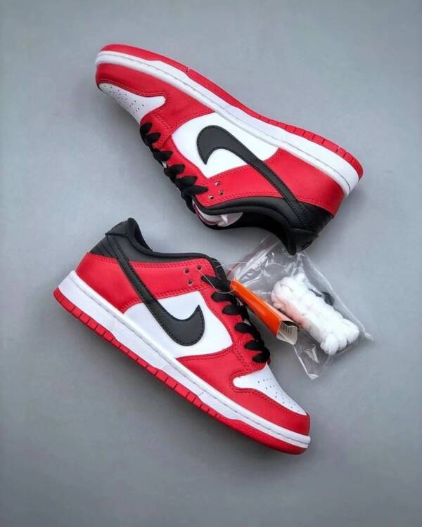 Nike SB Dunk Low Pro “Chicago” - Imagem 5