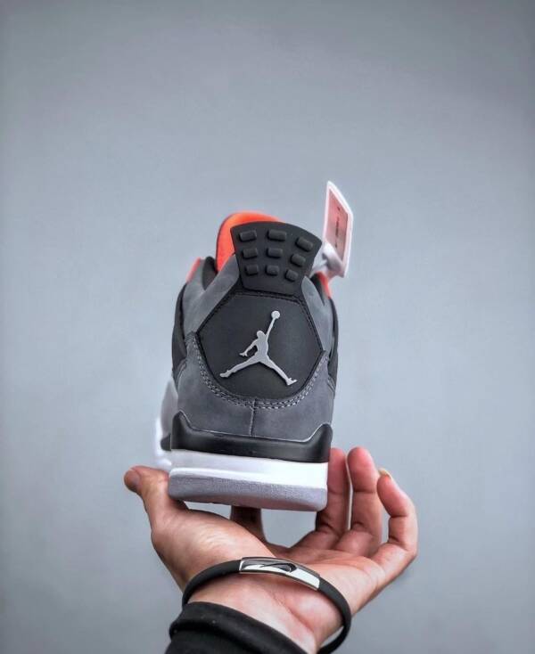 Nike Air Jordan 4 Retro "Infrared" - Imagem 4