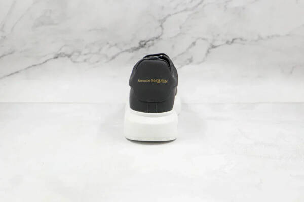 Alexander Mcqueen Oversized Black White Sole - Imagem 4