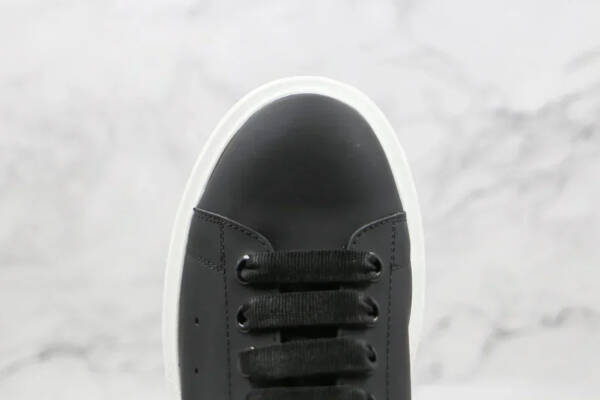 Alexander Mcqueen Oversized Black White Sole - Imagem 3