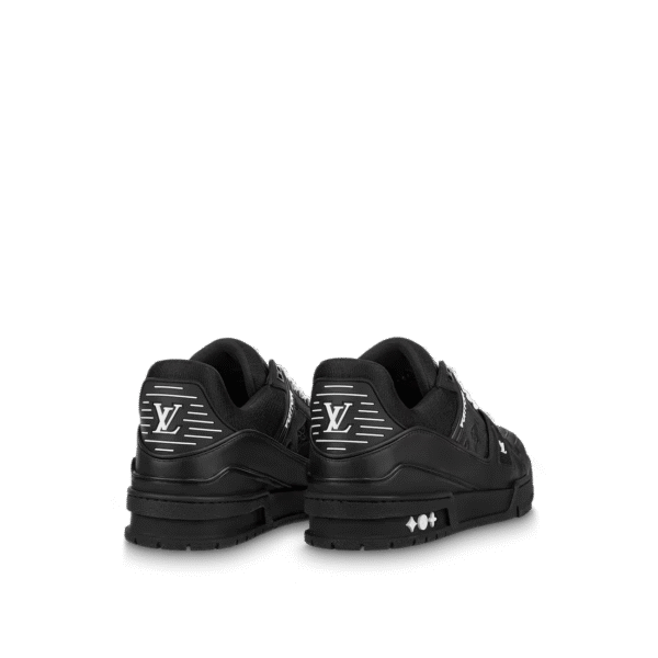 Louis Vuitton Trainer Black Embossed Monogram - Imagem 4