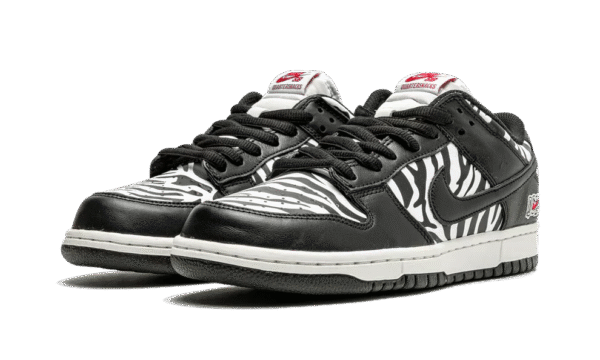 Nike SB Dunk Low Quartersnacks Zebra - Imagem 2