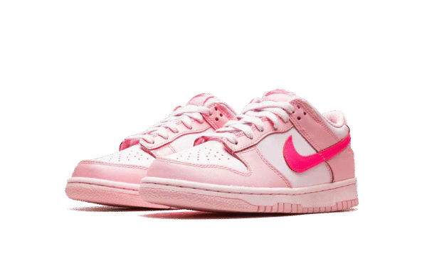 Nike Dunk Low Triple Pink (Barbie) - Imagem 2