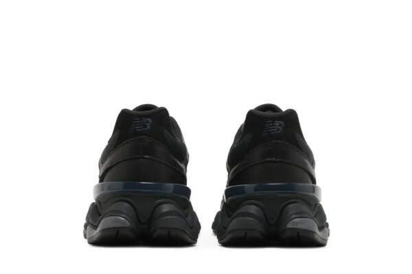 New Balance 9060 Triple Black - Imagem 5